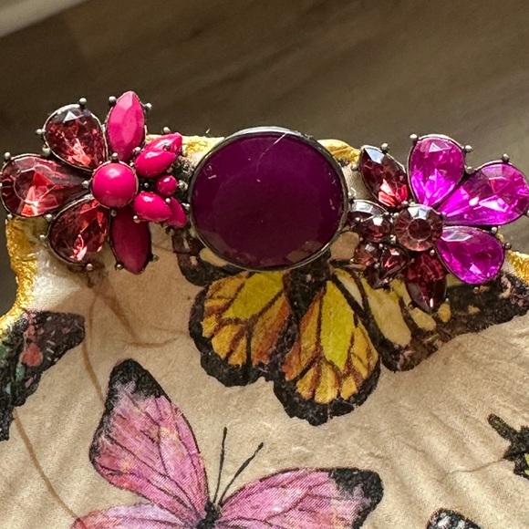 Shell - Picture 4 of 4